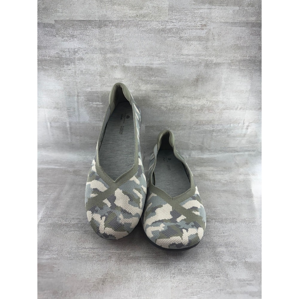 Clarks Cloudsteppers Sillian 2.0 Star Green Camo Knit Flats Women Sz 8.5W